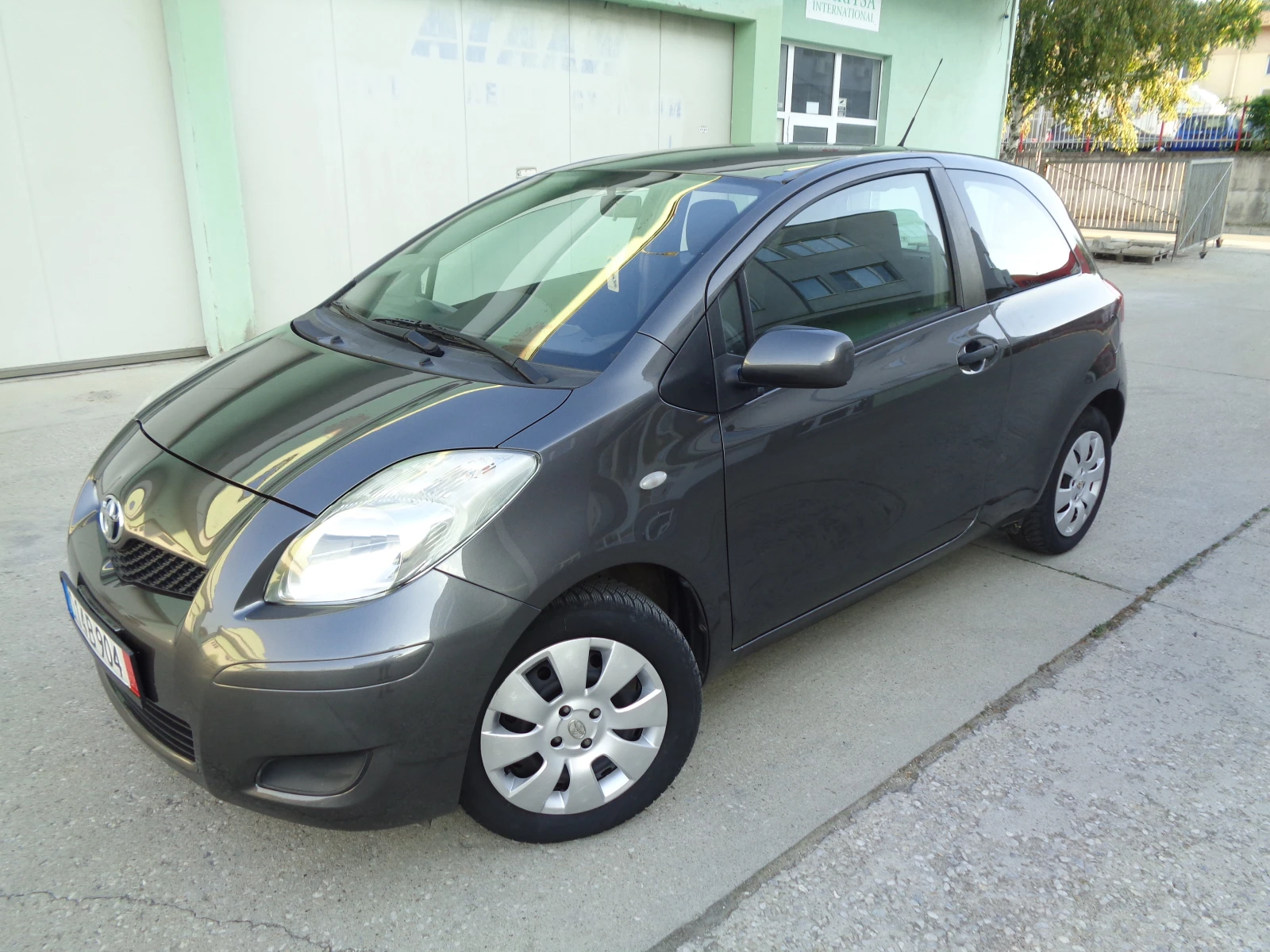 Toyota Yaris 1.0VVT-i-NEW FACE-BARTER-LIZING