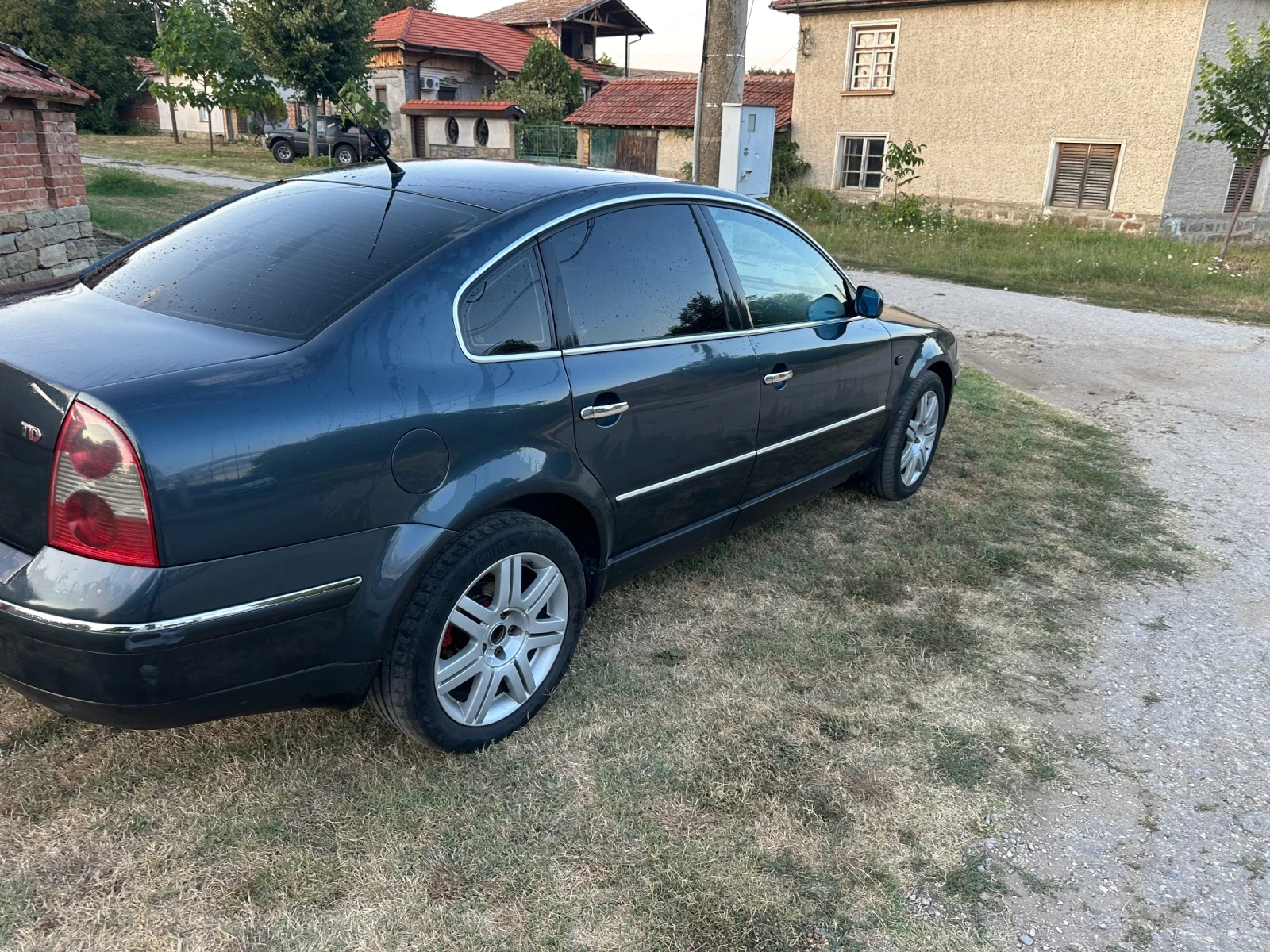 VW Passat, снимка 8 - Автомобили и джипове - 55667565