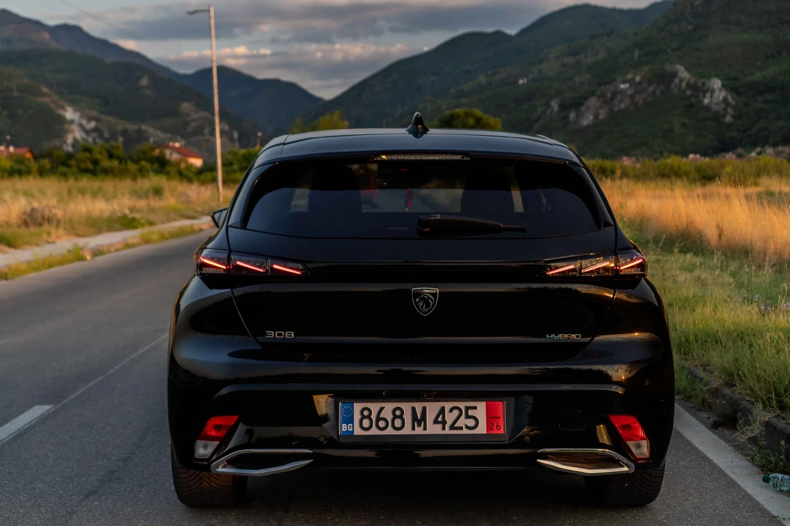 Peugeot 308 1.6 Plug in hybrid GT 100k km сервизна история, снимка 8 - Автомобили и джипове - 55671742