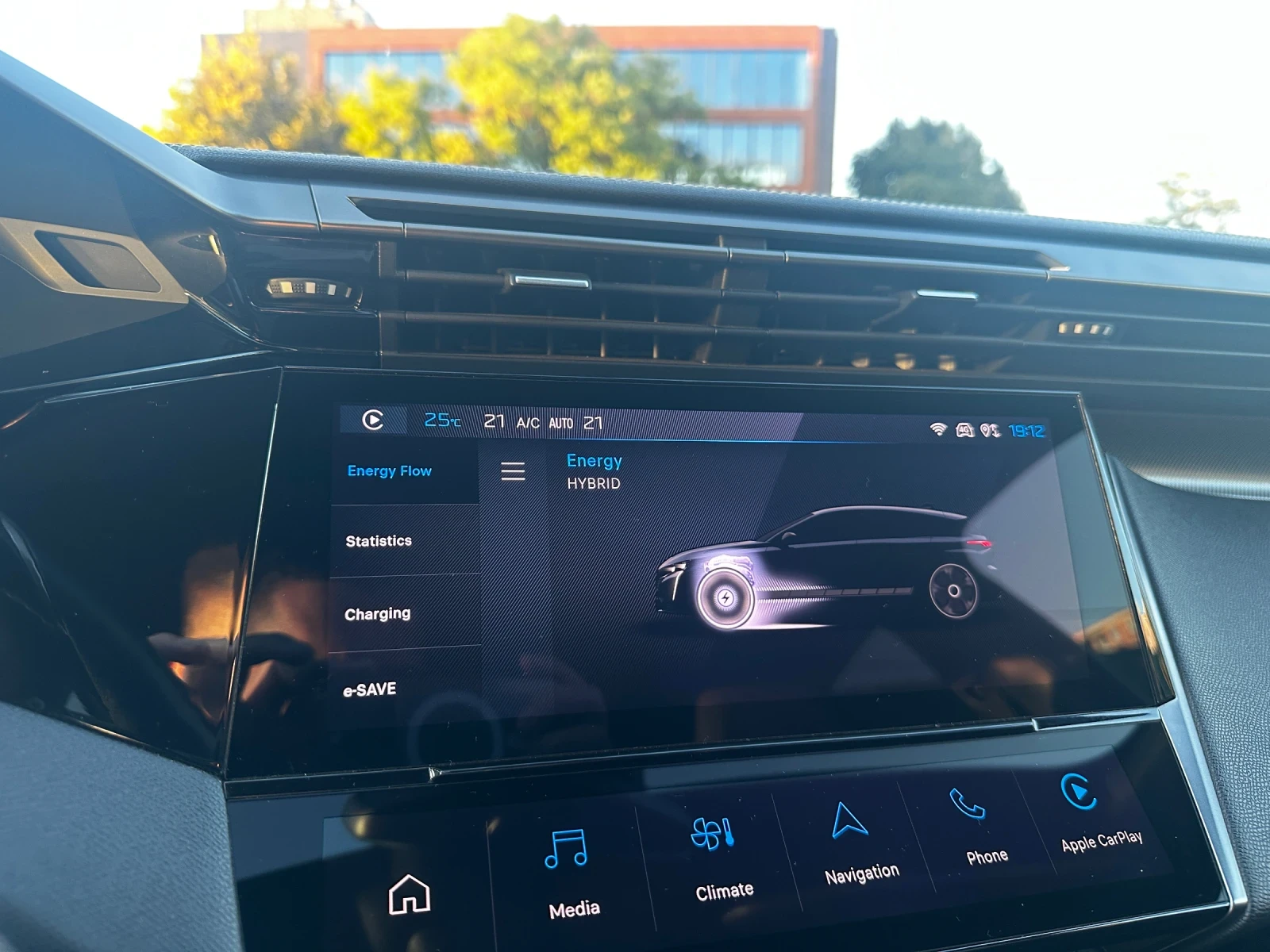 Peugeot 308 1.6 Plug in hybrid GT ГАРАНЦИЯ 100k km история, снимка 16 - Автомобили и джипове - 55671742