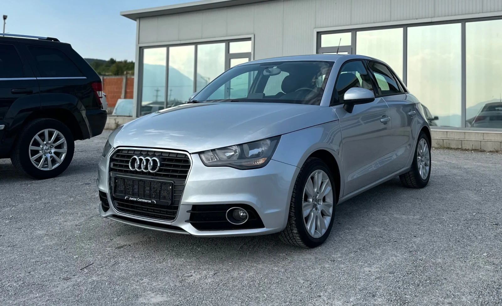 Audi A1 1.6TDI-НАВИГАЦИЯ-ОТЛИЧНО СЪСТОЯНИЕ, снимка 3 - Автомобили и джипове - 55767011