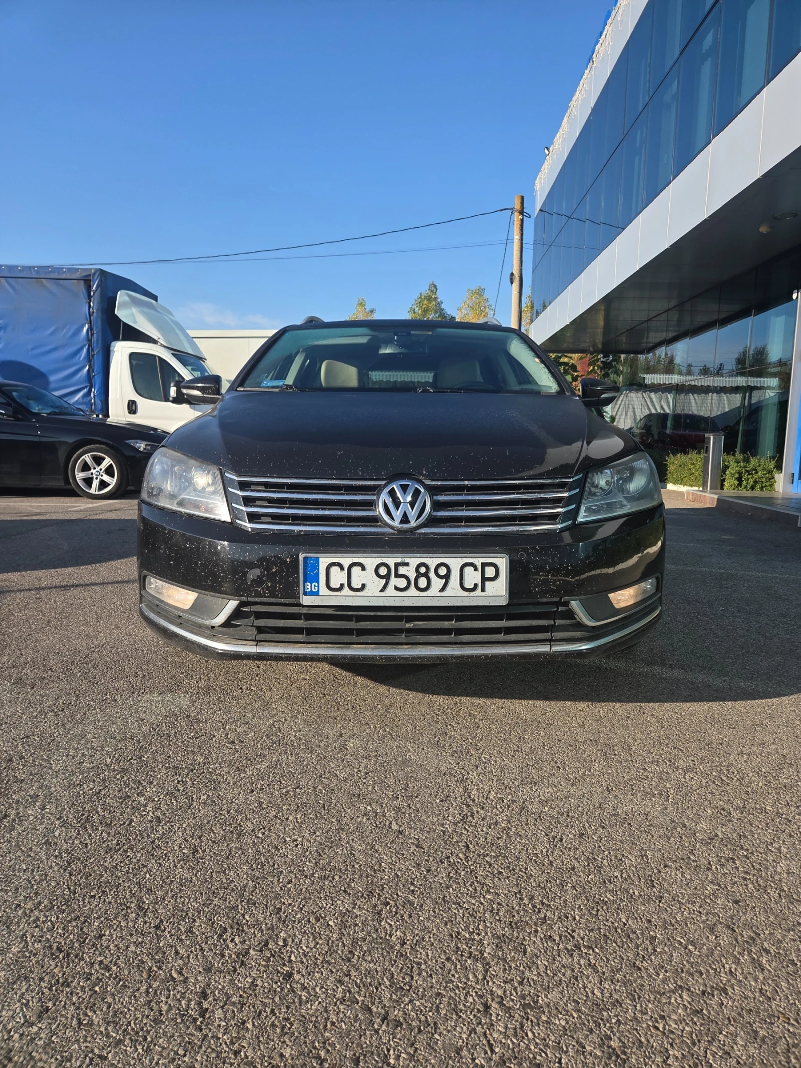 VW Passat Avant, снимка 2 - Автомобили и джипове - 56598796