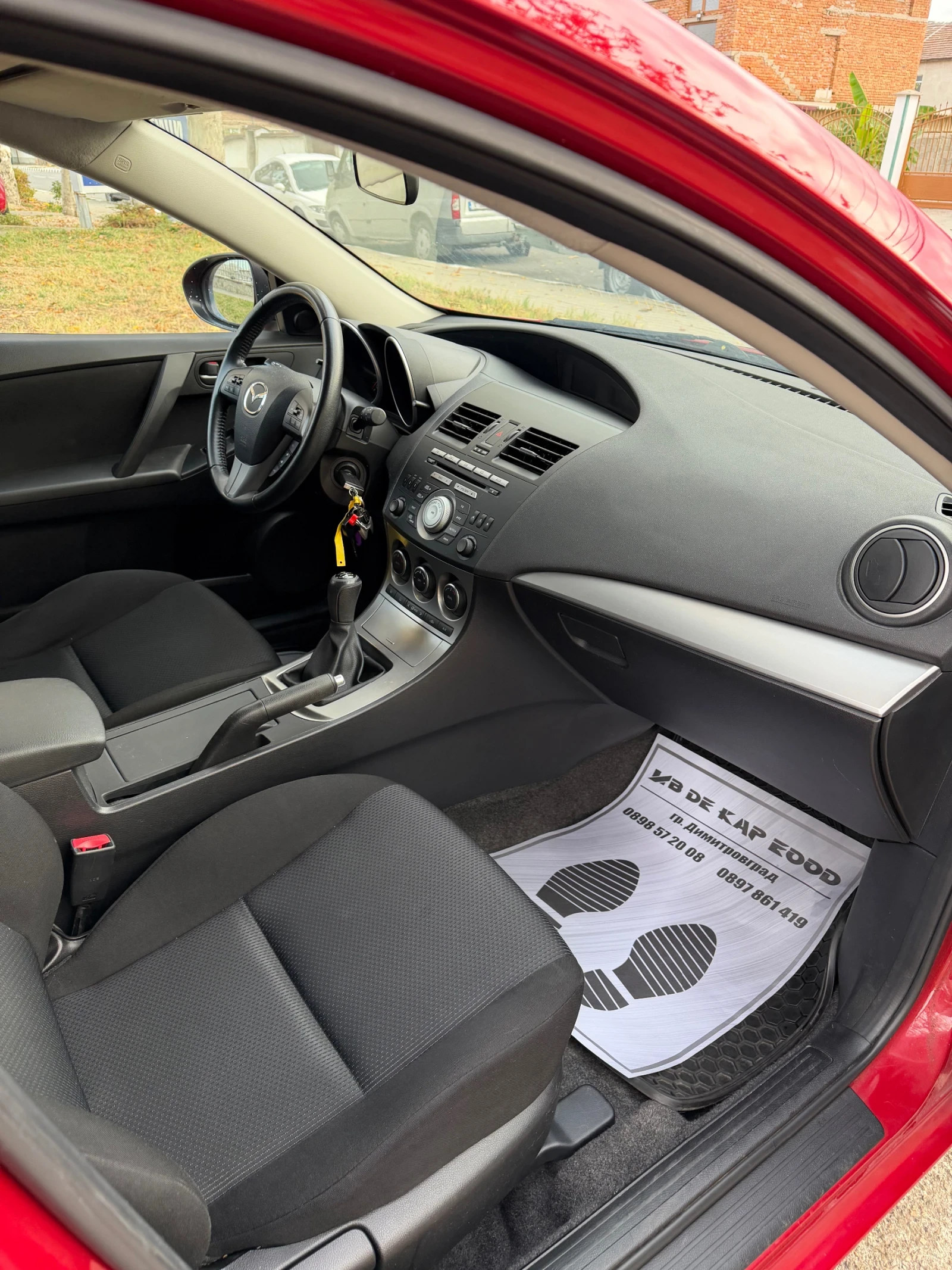 Mazda 3 1.6 BENZIN AUSTRIA , снимка 12 - Автомобили и джипове - 56742696