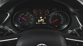Opel Grandland X 1.6 Turbo Elegance Plug-in Hybrid4 4x4 Automatic, снимка 15