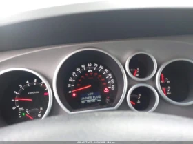 Toyota Sequoia 5.7L V-8 DOHC, VVT, 381HP 4X4 Drive, снимка 12