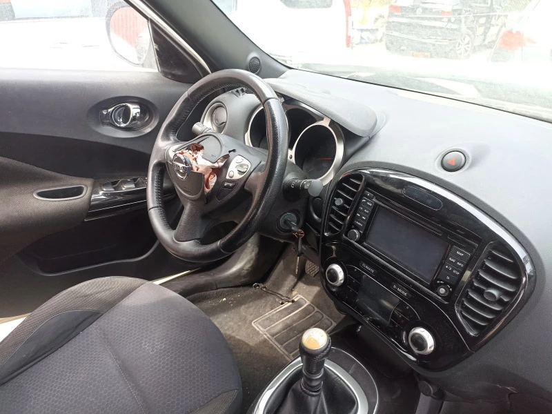 Nissan Juke 1,5 DCI, снимка 10 - Автомобили и джипове - 40869200