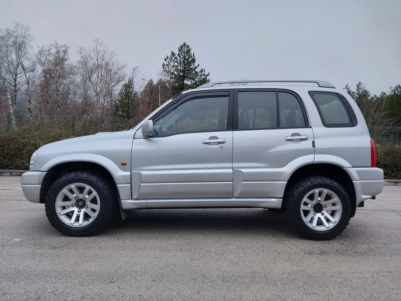 Suzuki Grand vitara 2.0 HDI Facelift, снимка 4 - Автомобили и джипове - 48214297