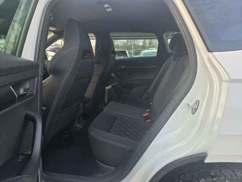 Skoda Karoq 2.0TDI - 150к.с - 4Х4 - Sport Line, снимка 15 - Автомобили и джипове - 48995000