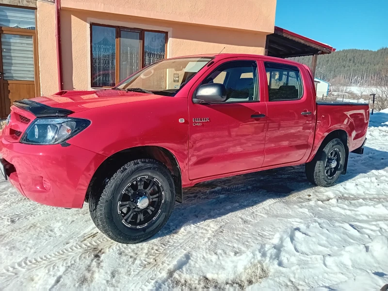 Toyota Hilux, снимка 3 - Автомобили и джипове - 48997623