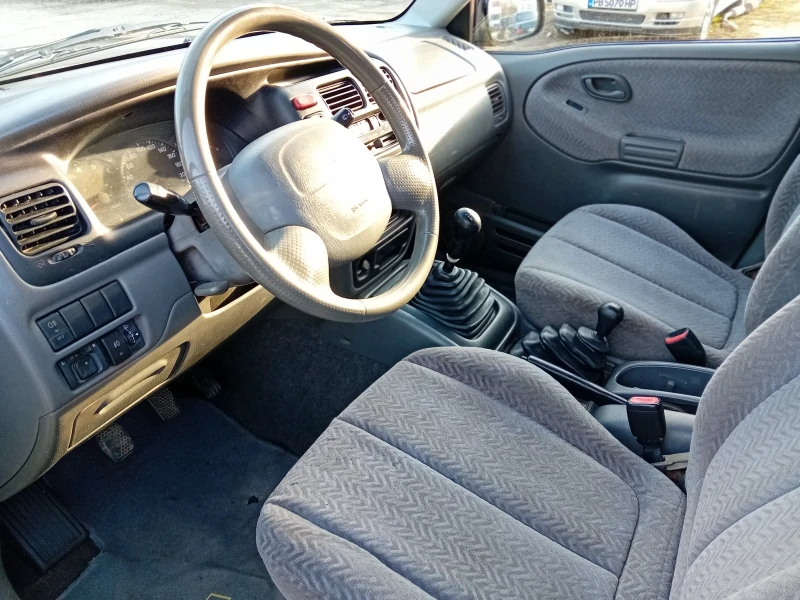 Suzuki Grand vitara, снимка 8 - Автомобили и джипове - 49081247