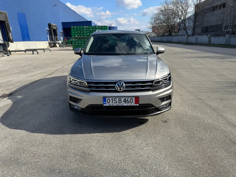 VW Tiguan 2, 0TDI-190kc  4x4 , снимка 8 - Автомобили и джипове - 49366357