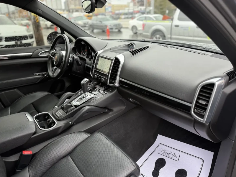 Porsche Cayenne S PREMIUM, BOSE, ОБДУХВАНЕ, PANORAMA, снимка 10 - Автомобили и джипове - 52509830