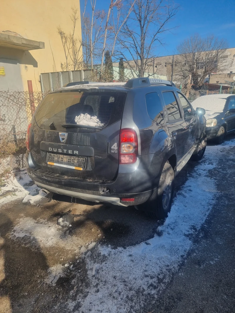 Dacia Duster 1600i 115ks 4x4, снимка 5 - Автомобили и джипове - 53045781