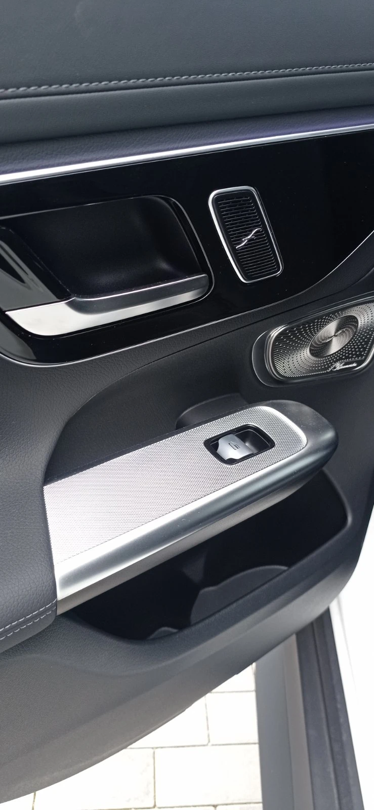 Mercedes-Benz GLC 300 Coupe/AMG/Pano/4M, снимка 7 - Автомобили и джипове - 53755852