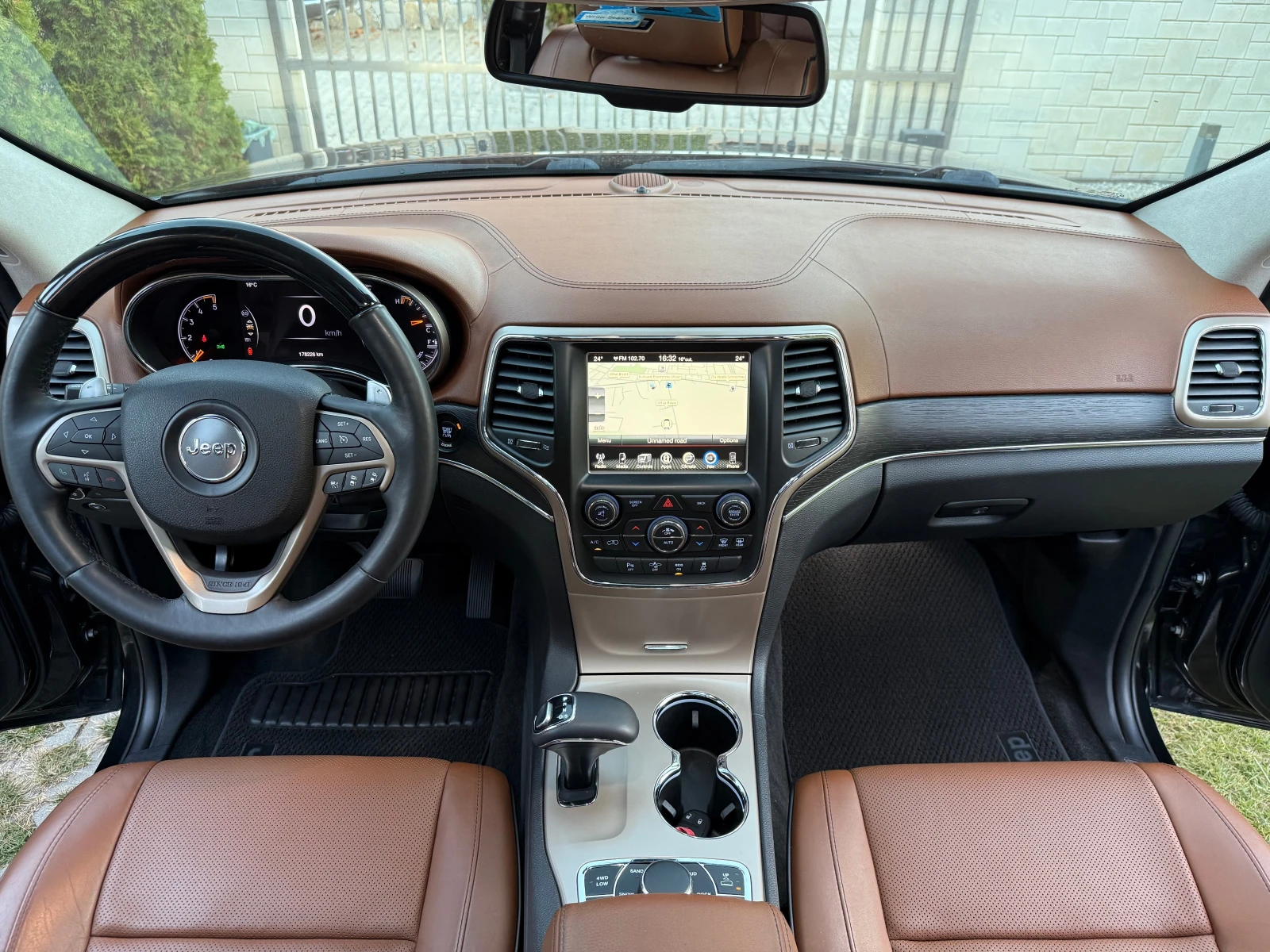 Jeep Grand cherokee 3.0CRD* TV* SUMMIT - изображение 9