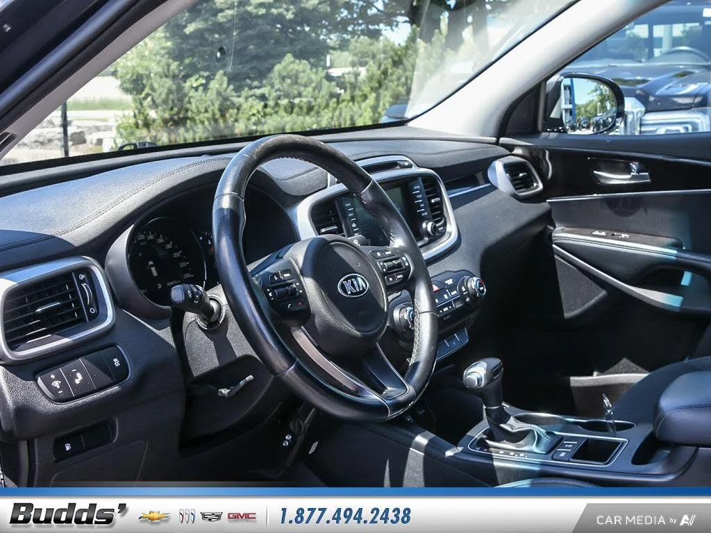 Kia Sorento LX V6 AWD - изображение 8