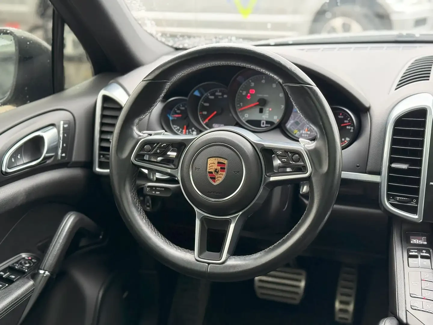 Porsche Cayenne S PREMIUM, BOSE, ОБДУХВАНЕ, PANORAMA - изображение 7