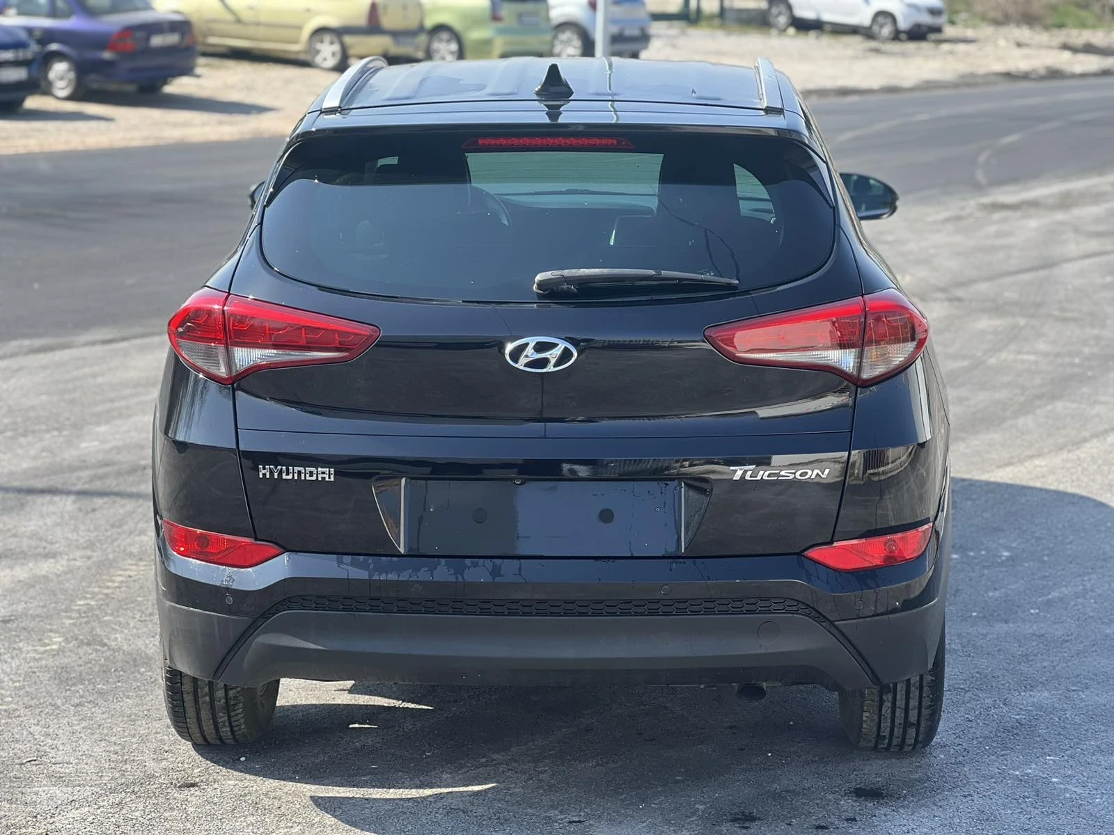 Hyundai Tucson, снимка 6 - Автомобили и джипове - 53865851