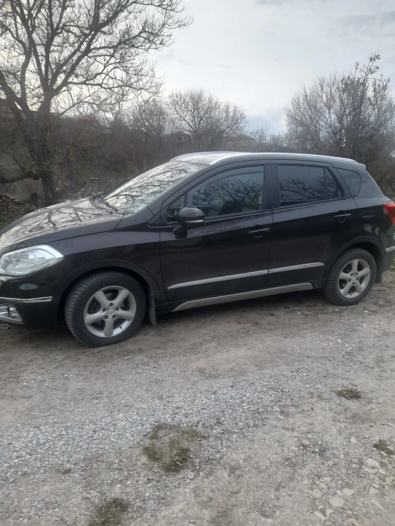 Suzuki SX4 S-Cross 1.6 DI-D, снимка 13 - Автомобили и джипове - 53910344