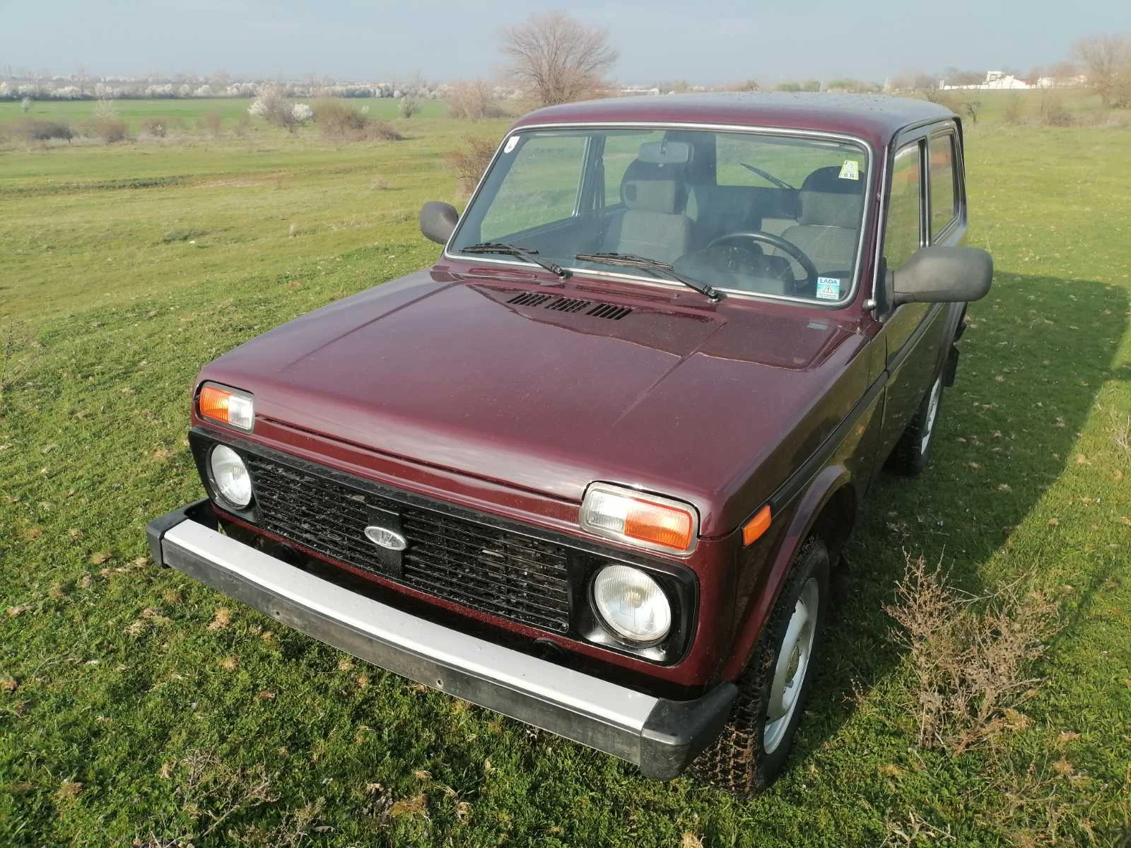 Lada Niva 1.7, снимка 2 - Автомобили и джипове - 54088239