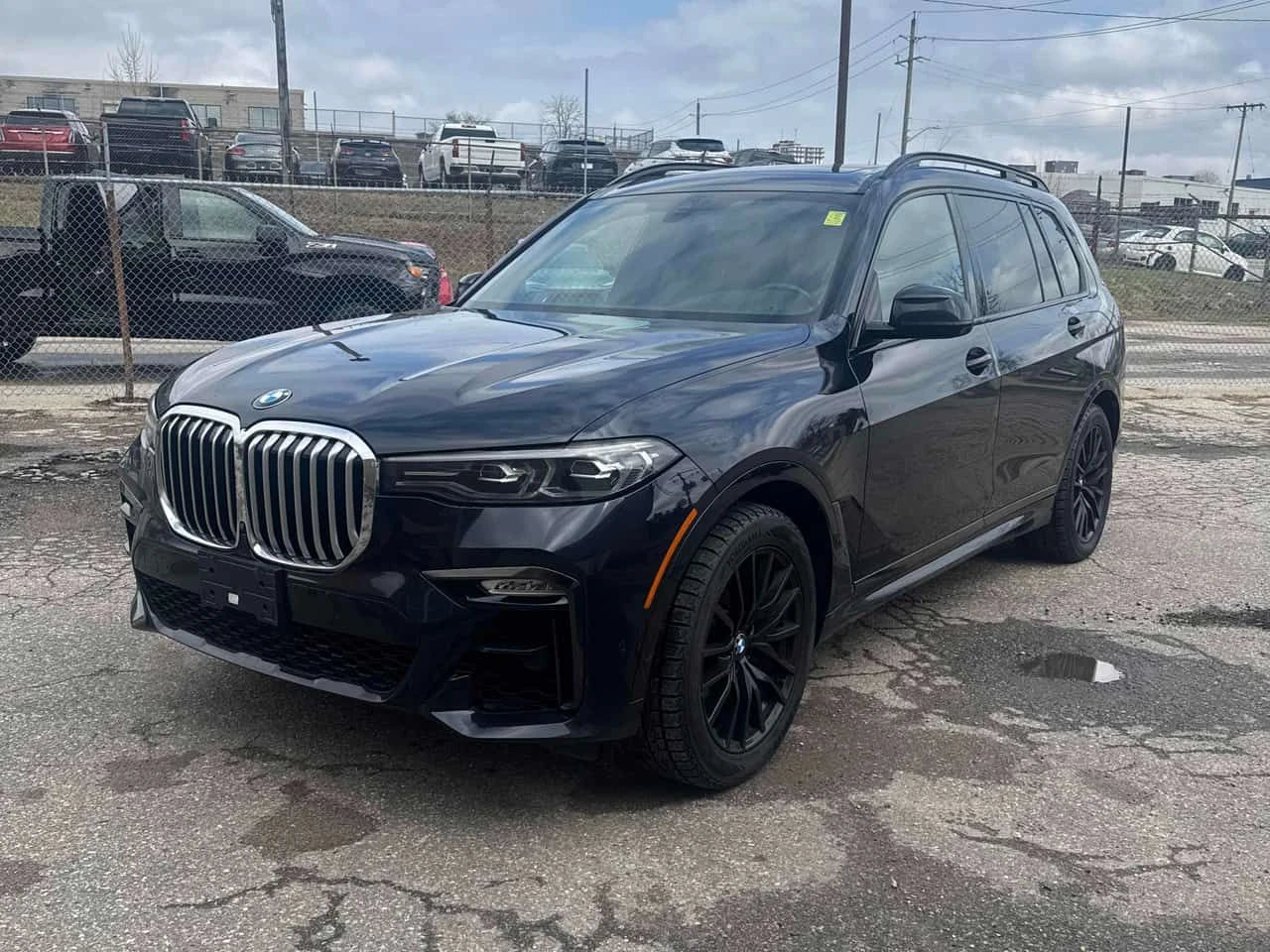 BMW X7 * xDrive40i * МАСАЖ* АЛКАНТАРА* H/K* ОБДУХВАНЕ* 