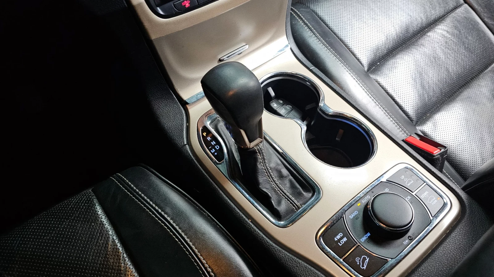 Jeep Grand cherokee 3.0 Diesel Overland DISItronic | Mobile.bg � ����������� 11