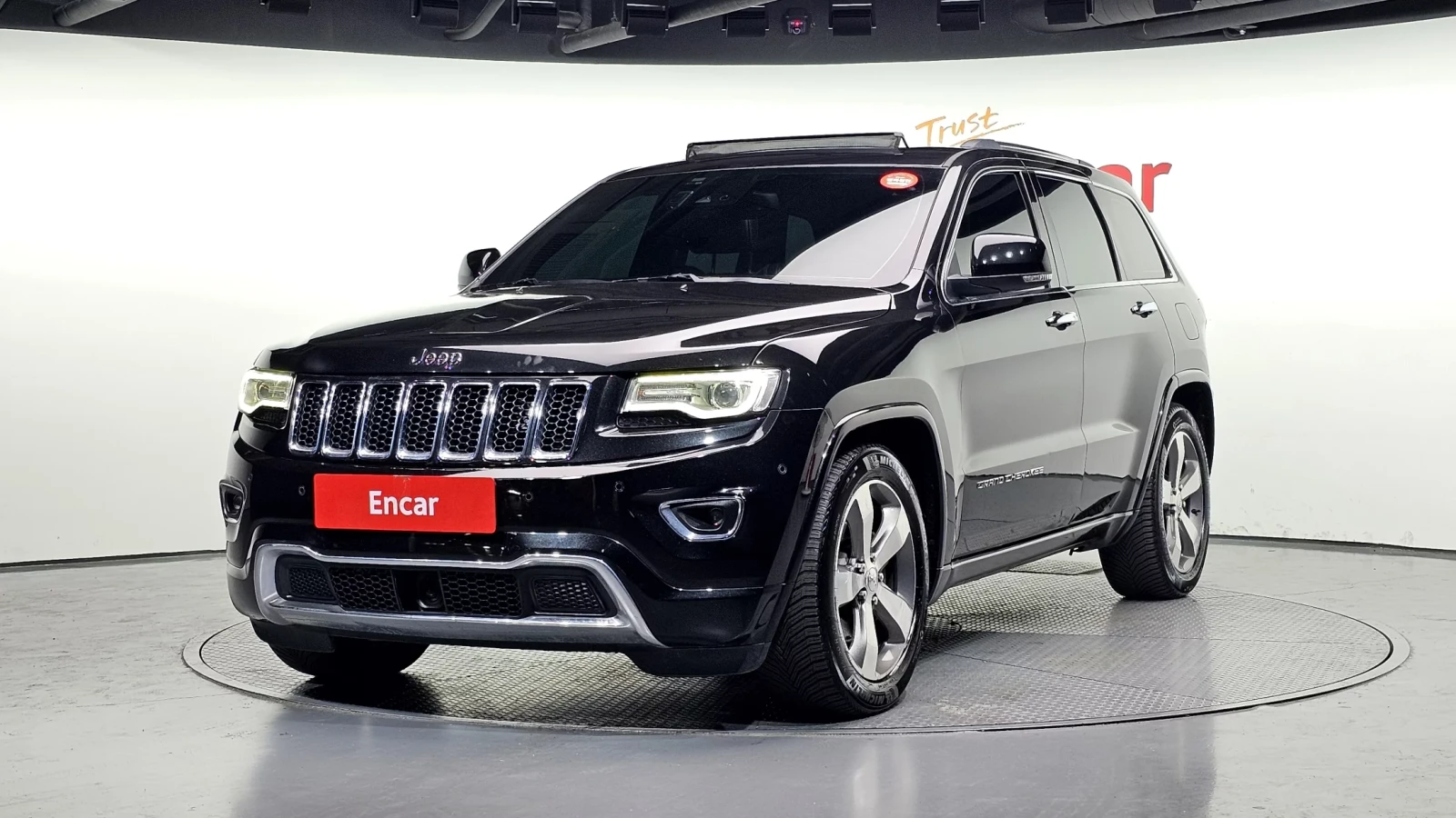 Jeep Grand cherokee 3.0 Diesel Overland DISItronic | Mobile.bg � ����������� 1