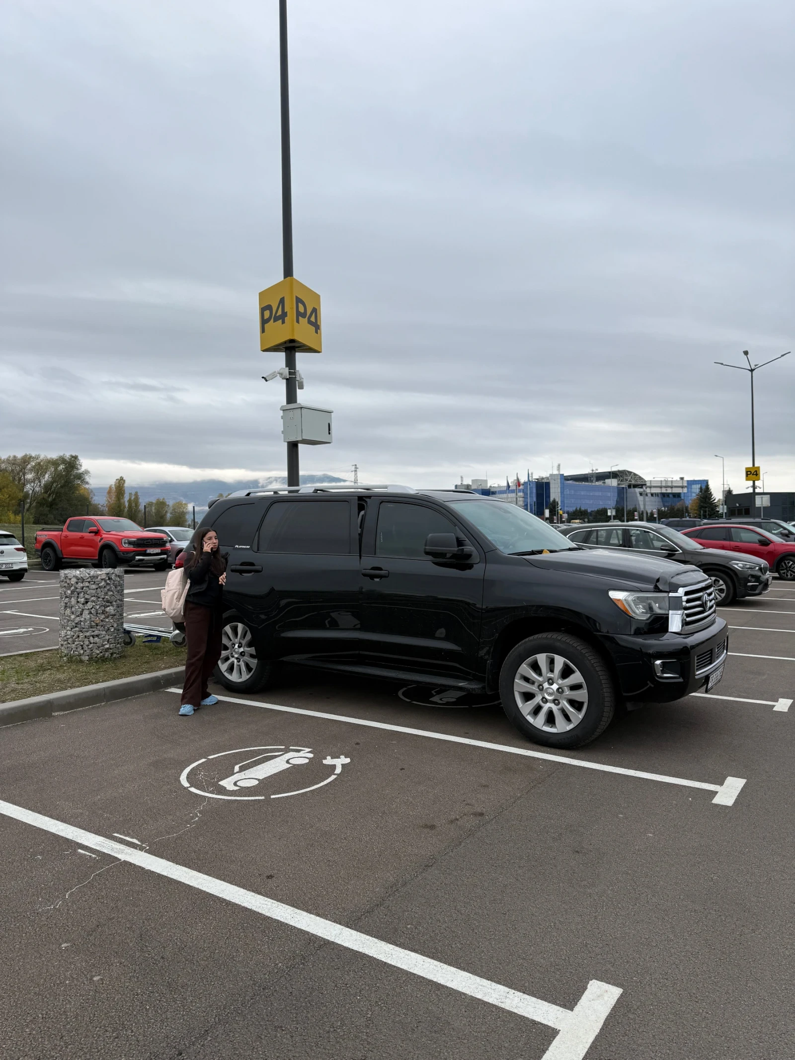 Toyota Sequoia | Mobile.bg � ����������� 3
