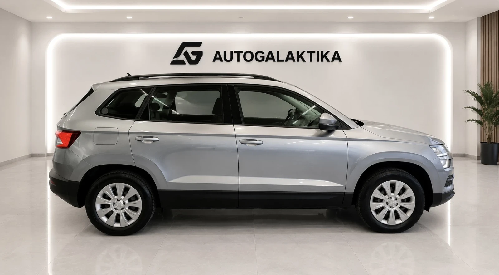 Skoda Karoq 150 к.с. 4x4 DSG ТОП СЪСТОЯНИЕ, снимка 5 - Автомобили и джипове - 54965562