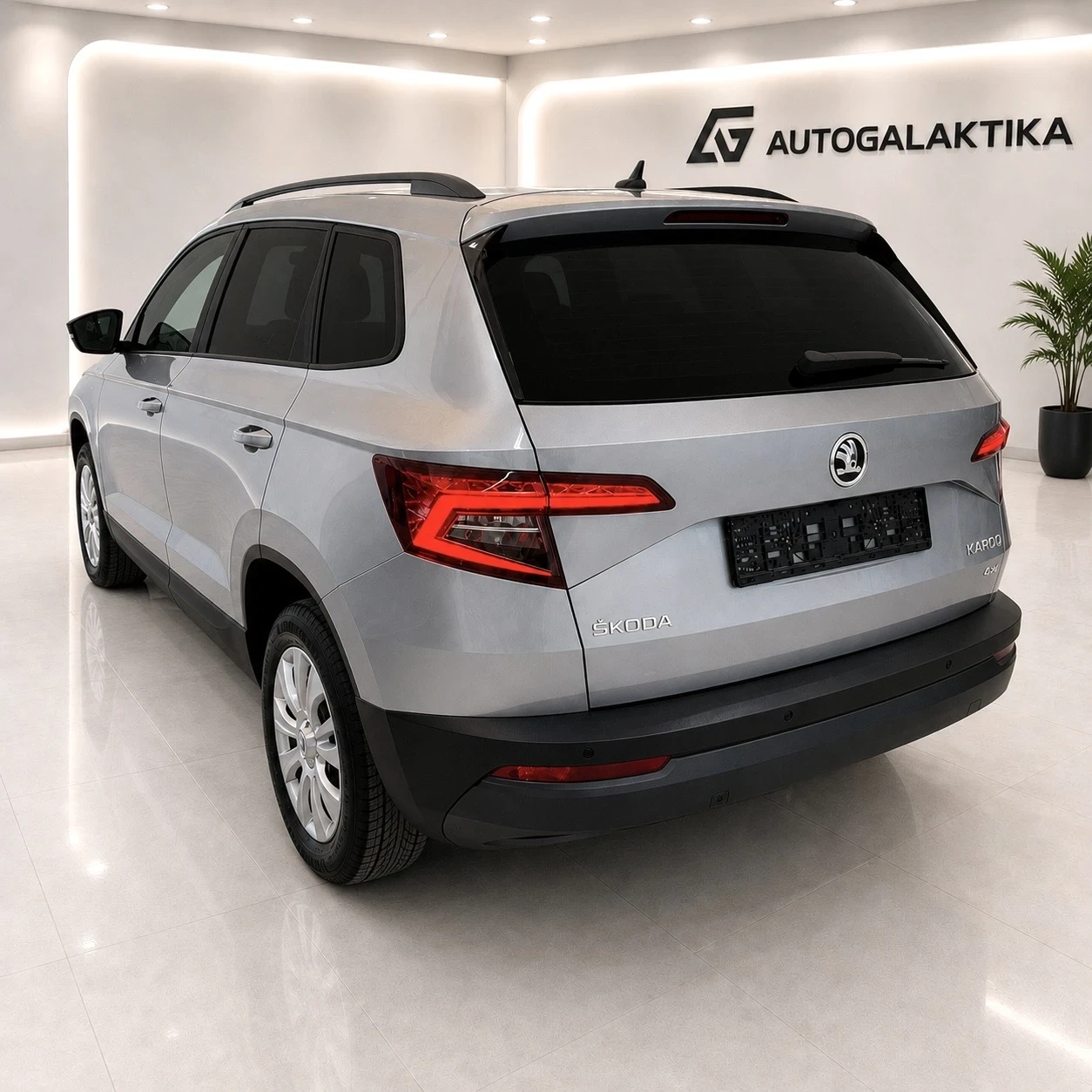 Skoda Karoq 150 к.с. 4x4 DSG ТОП СЪСТОЯНИЕ, снимка 7 - Автомобили и джипове - 54965562