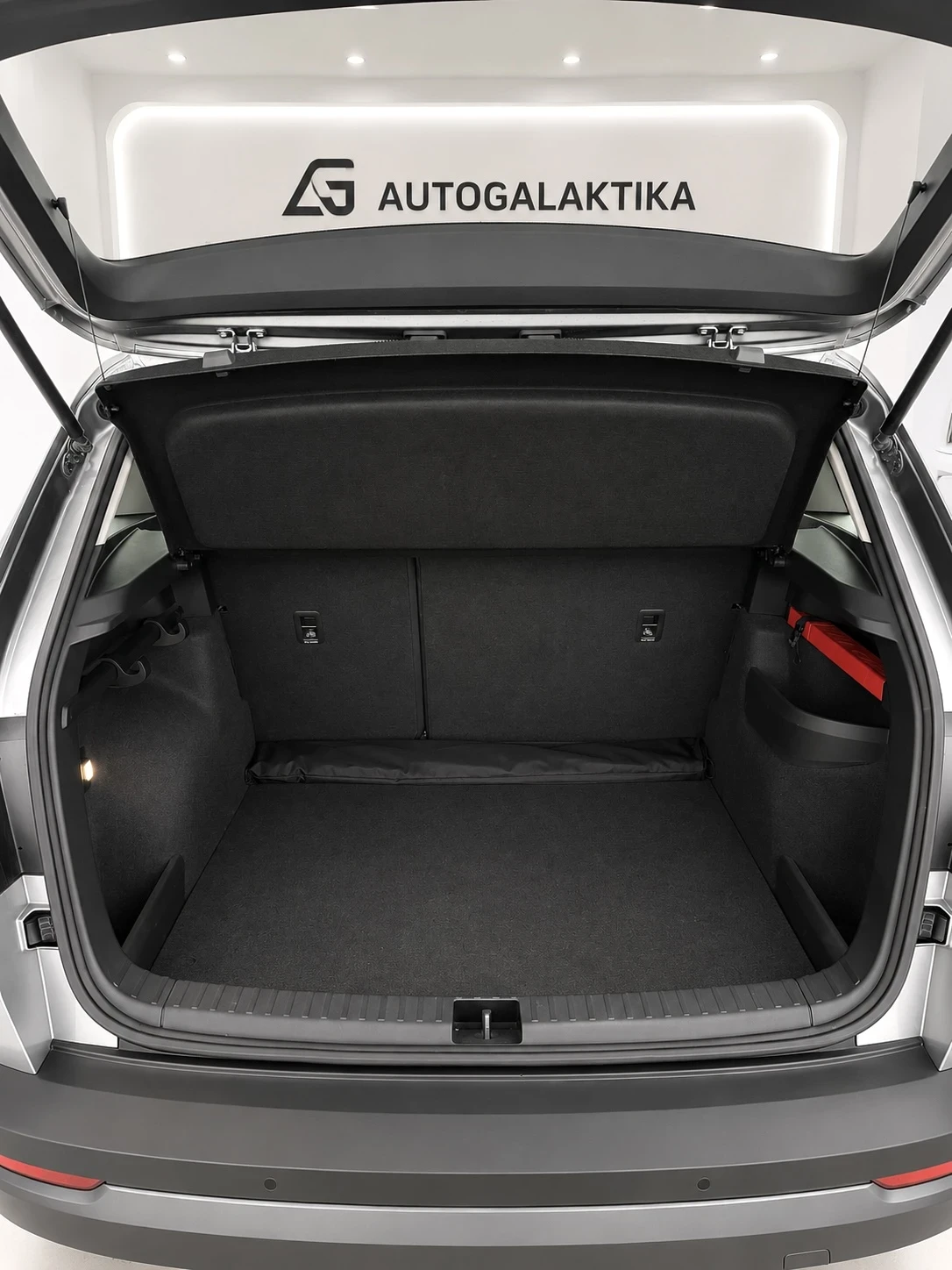 Skoda Karoq 150 к.с. 4x4 DSG ТОП СЪСТОЯНИЕ, снимка 10 - Автомобили и джипове - 54965562
