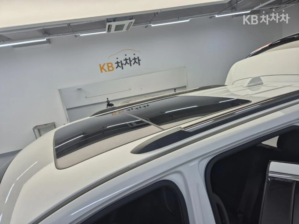 Jeep Grand cherokee 3.6 SUMMIT HARMON KARDON/PANORAMA/360CAM, снимка 12 - Автомобили и джипове - 55407487
