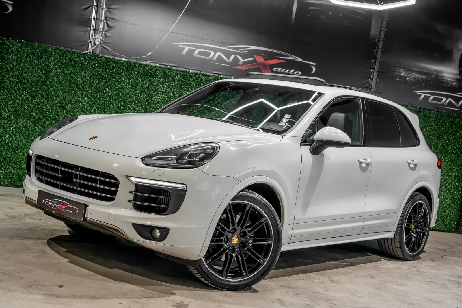 Porsche Cayenne 3.0D/Platinum Edition/GTS Pack/NAPPA, снимка 3 - Автомобили и джипове - 55623927