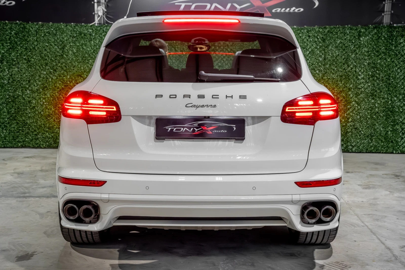 Porsche Cayenne 3.0D/Platinum Edition/GTS Pack/NAPPA, снимка 2 - Автомобили и джипове - 55623927