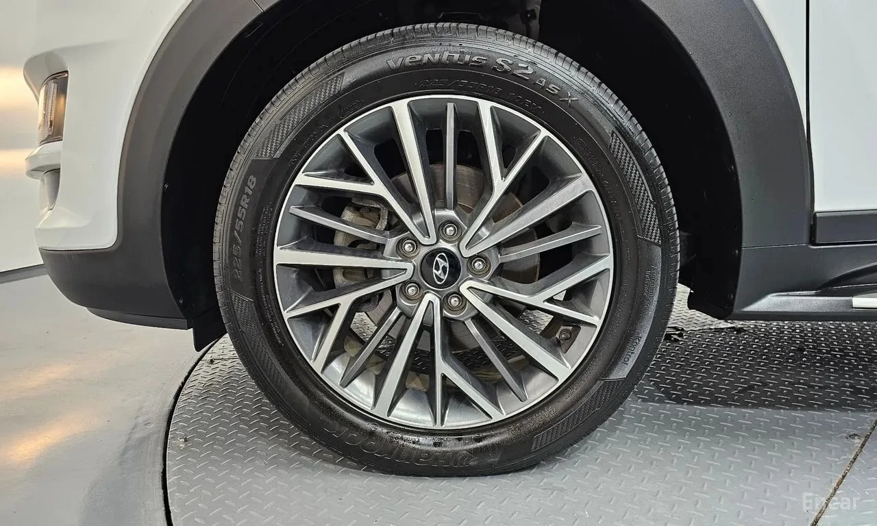Hyundai Tucson * Diesel 1.6 2WD * ЦЕНА ДО БГ, снимка 15 - Автомобили и джипове - 55886797