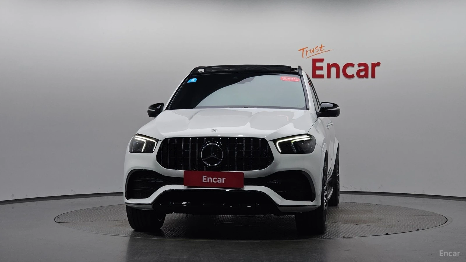 Mercedes-Benz GLE 450 AMG Line| BLACK WOOD| AIR| 360| VENTED S| HUD, снимка 2 - Автомобили и джипове - 56136412