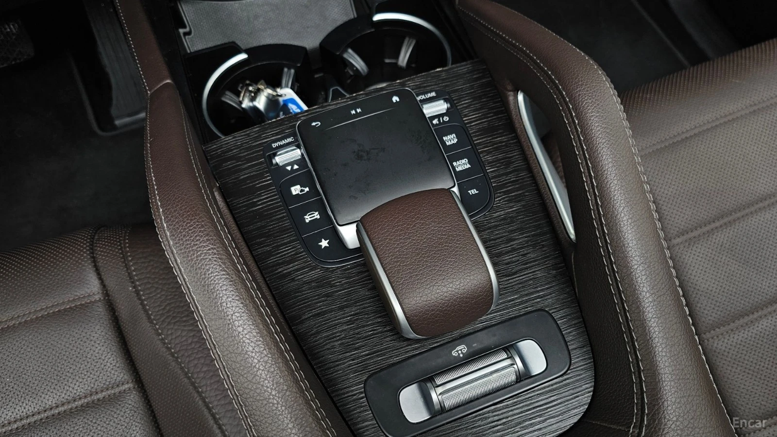 Mercedes-Benz GLE 450 AMG Line| BLACK WOOD| AIR| 360| VENTED S| HUD, снимка 15 - Автомобили и джипове - 56136412