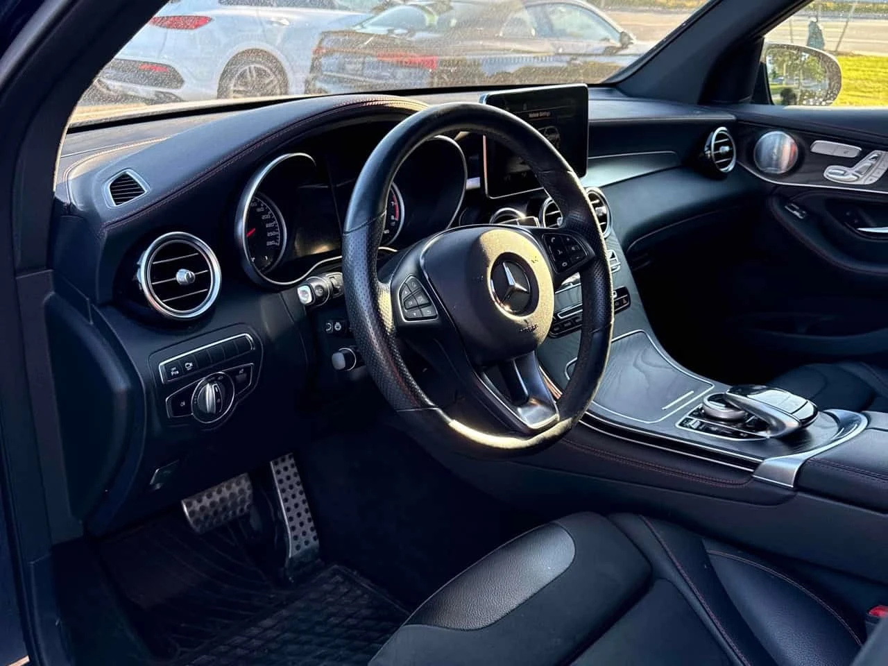 Mercedes-Benz GLC 43 AMG * CARFAX * ОПЦИЯ ЗА ФИНАНСИРАНЕ * , снимка 5 - Автомобили и джипове - 56220595