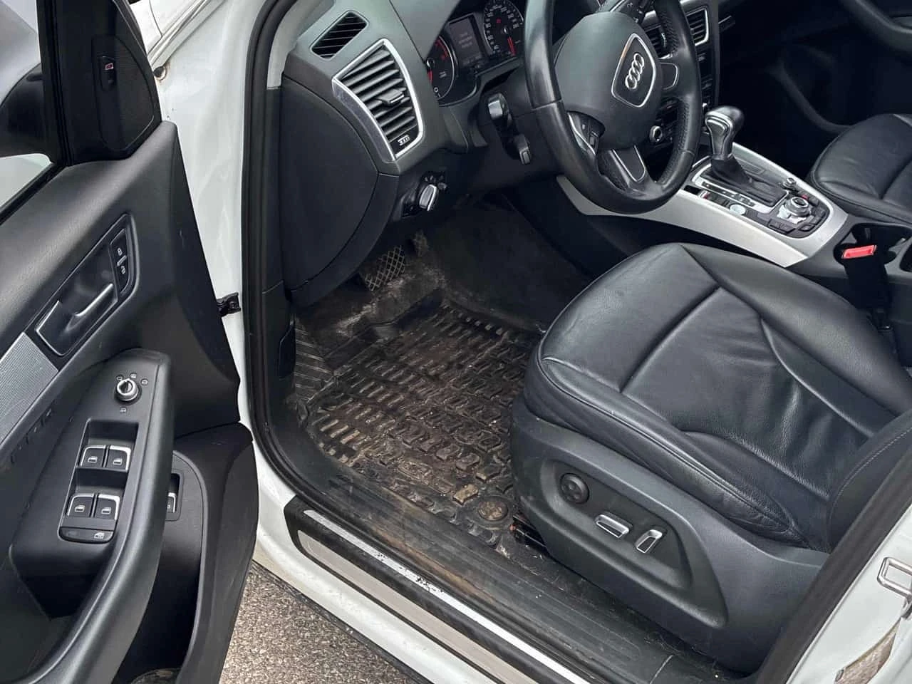 Audi SQ5 3.0T TECHNIK / CARFAX / ���������� / ��������  | Mobile.bg � ����������� 7