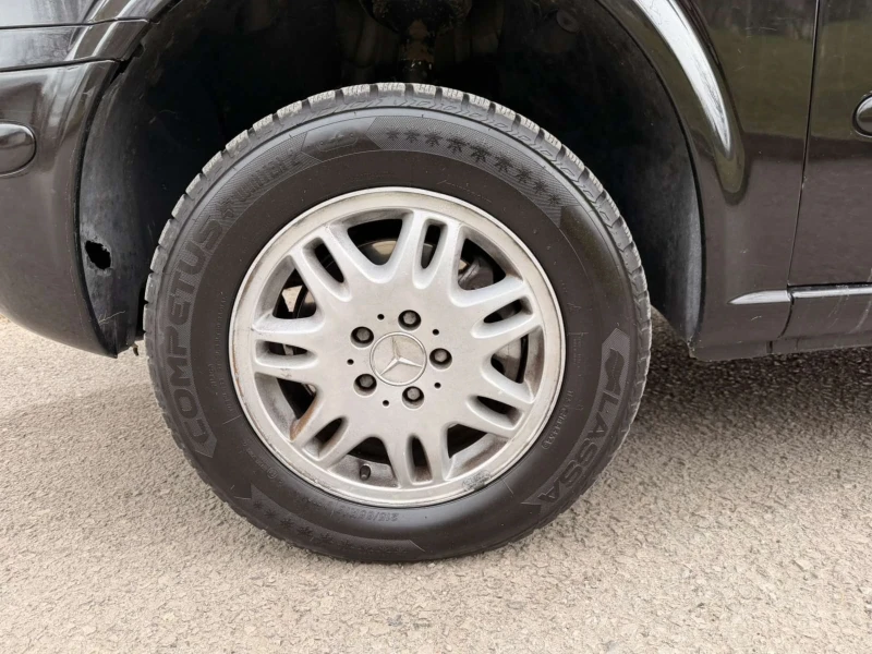 Mercedes-Benz Vito 220CDI / 4-MATIC, снимка 17 - Бусове и автобуси - 53007908