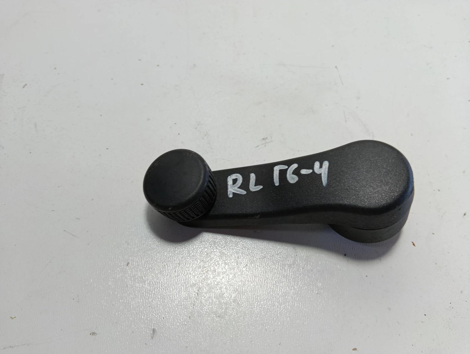 дръжка стъкло 1K0839581A VW Golf