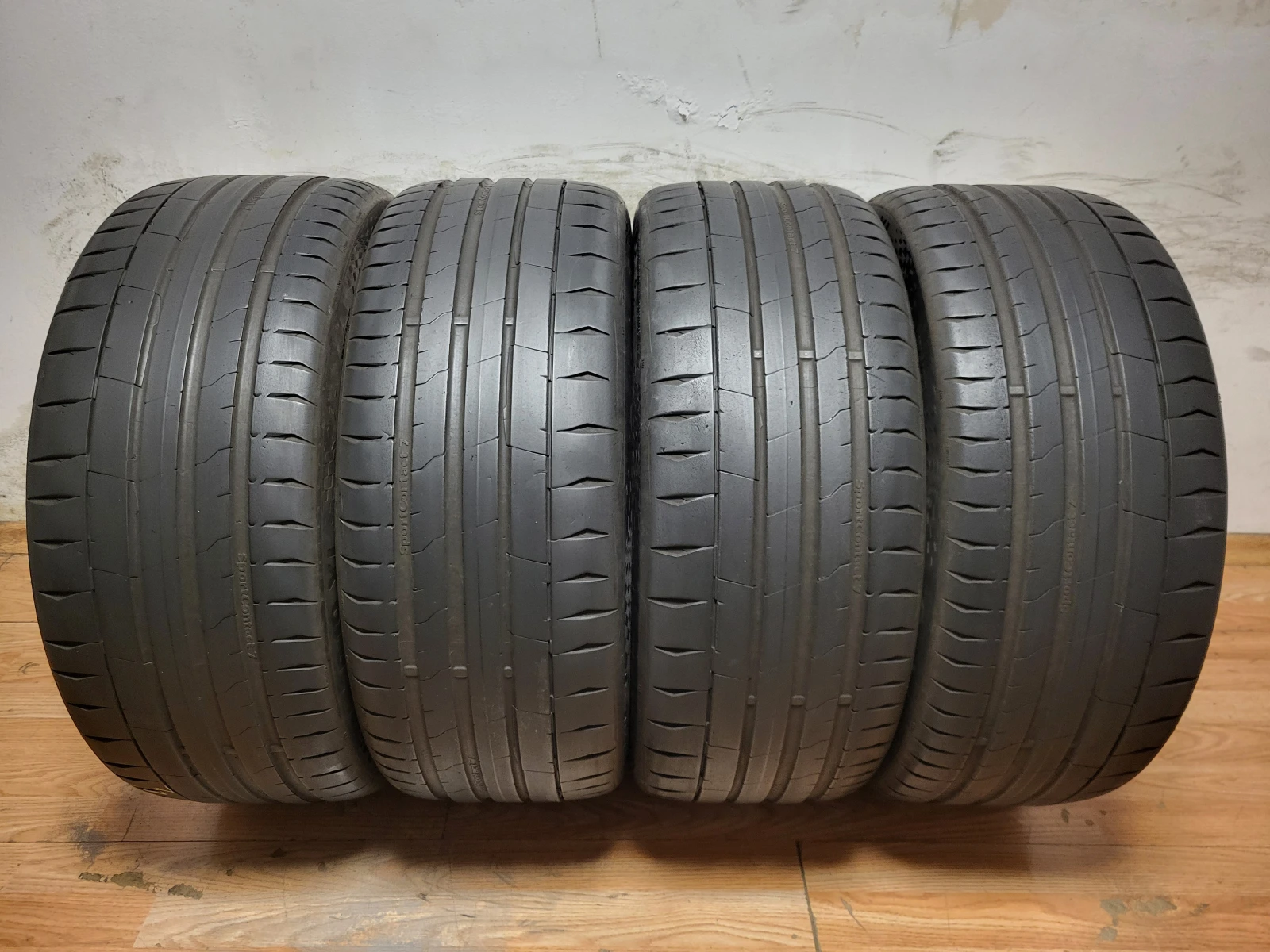Гуми Летни 245/45R19