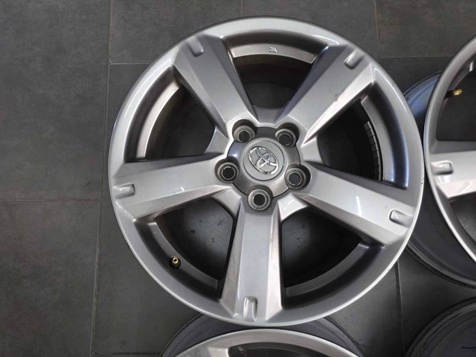 Джанти за Toyota, снимка 5 - Гуми и джанти - 56716490