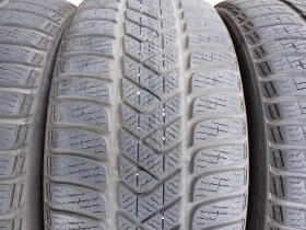 Гуми Зимни 225/40R18, снимка 6 - Гуми и джанти - 45649706