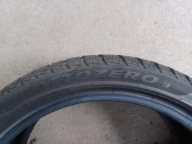 Гуми Зимни 225/40R18, снимка 10 - Гуми и джанти - 45649706