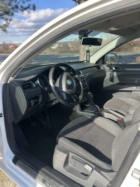 Skoda Superb, снимка 9