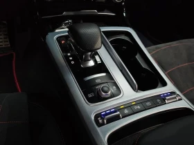 Kia Stinger 3.3 GT Masters Turbo Package| 365к.с.| ВКЛ.ТЕХНОТЕ, снимка 9