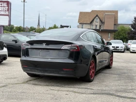 Tesla Model 3 * АВТО КРЕДИТ* ЦЕНА ДО БГ * СЕРВИЗНА ИСТОРИЯ *  - 21499 лв. / 10992.26 € - 11230026 5