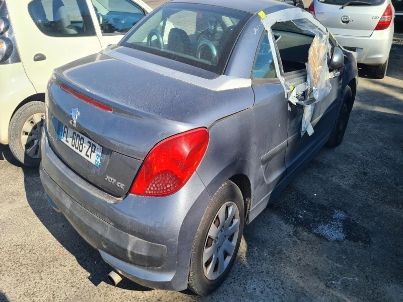 Peugeot 207 1.4i /1.4i 16V/1.4/1.6Hdi, снимка 14 - Автомобили и джипове - 48320244