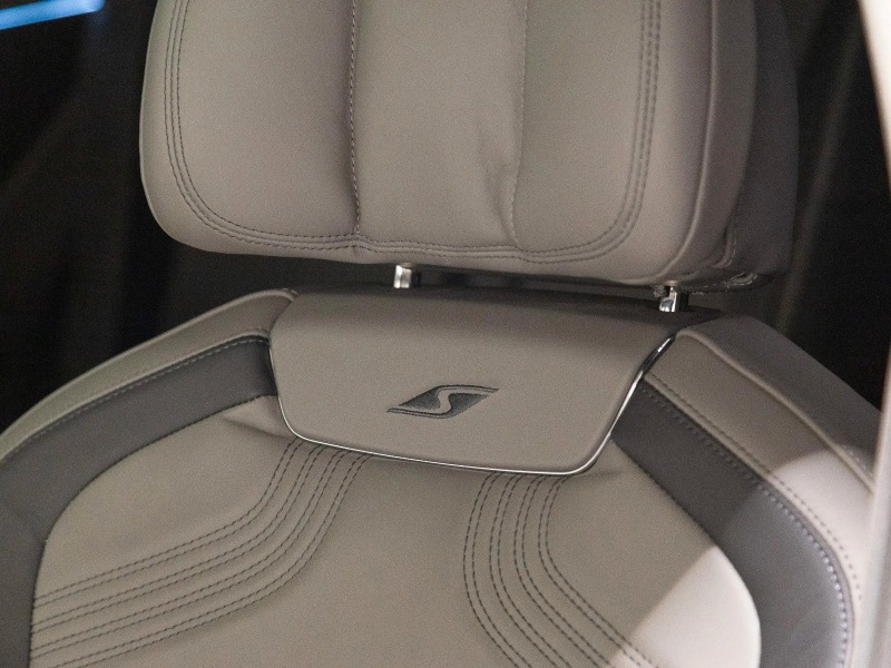 Bentley Flying Spur S Hybrid = Azure= Night Vision Гаранция, снимка 7 - Автомобили и джипове - 45525733